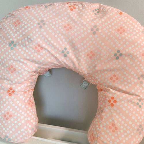 Ingenuity multifunctional nursing pillow like new