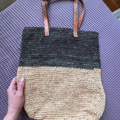 Raffia shoulder bag used minimally