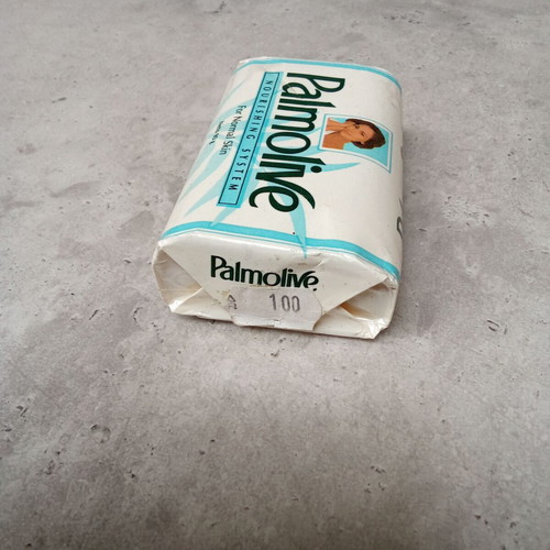 Palmolive beauty soap collectible bar from 1980s like new