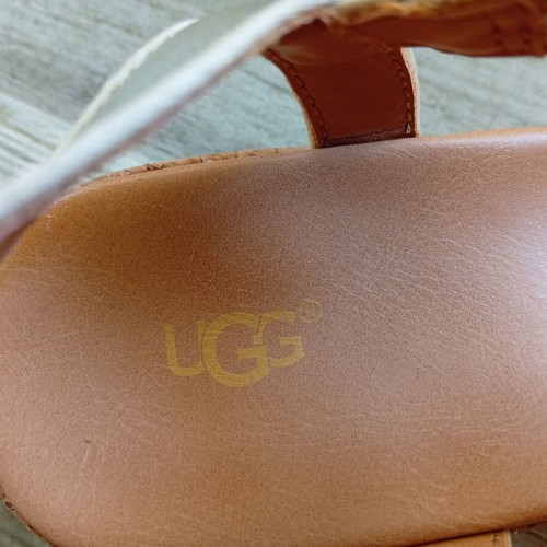 Ugg Australia leather gold platform sandals with Yfos cork bag gift