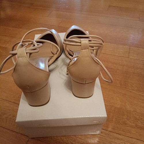 Kaperneka beige pumps new, size 39