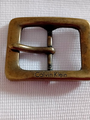 Γνήσια μεταχειρισμένη αγκράφα Calvin Klein για ζώνες