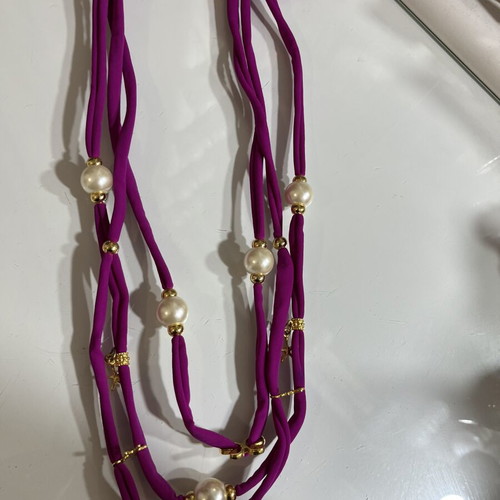 Handmade purple necklace like new