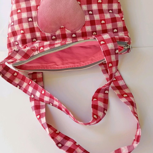 Tote bag red with hearts and pink puffy heart new