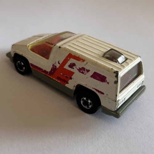 Hot Wheels 1990 Inside Story Van used