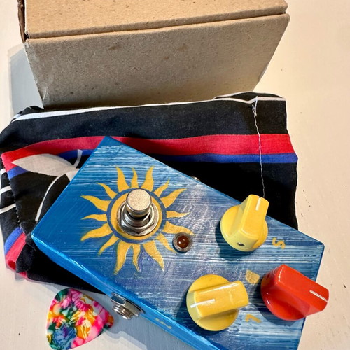 JAM Pedals Chill sine-wave tremolo like new, handmade