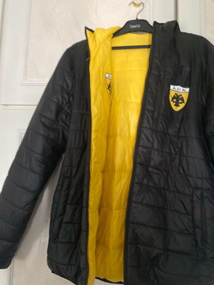 Jacket authentic like new, reversible, size medium