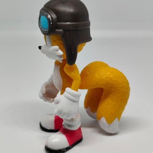 Tails Sonic the Hedgehog collectible figure like new, aviator style