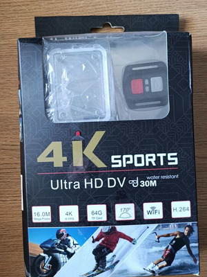 Action camera 4K used with many accessories