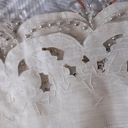 Table linen embroidered with pearls like new