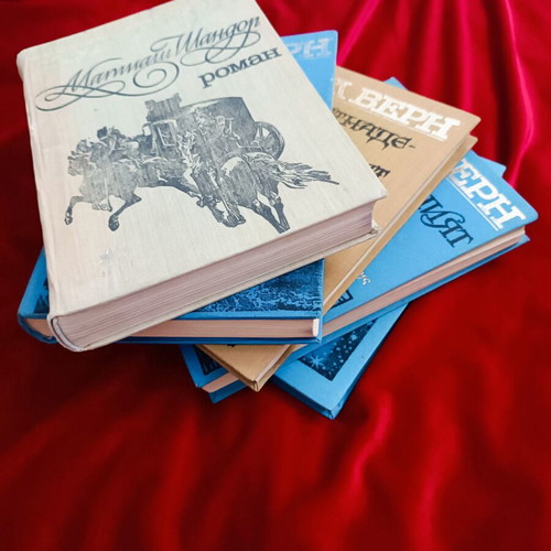 Jules Verne books used, luxury editions set