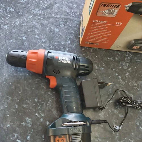 Black & Decker CD12CE 12V Cordless Drill New
