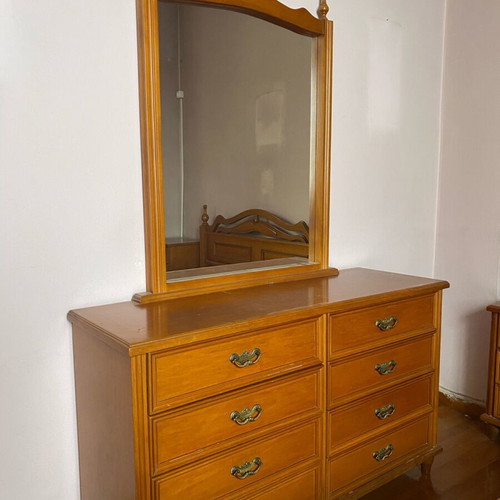 Bedroom furniture set used with double bed, 2 nightstands and dresser with mirror