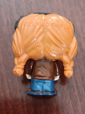Kinder Joy Strange Things Max figure new without wrapper