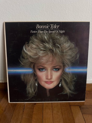 Bonnie Tyler record like new