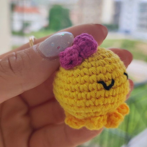 Knitted octopus keychain new with purple bow