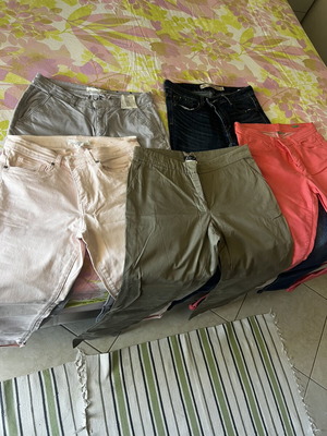 Benetton women's pants set of 5, assorted sizes and colors