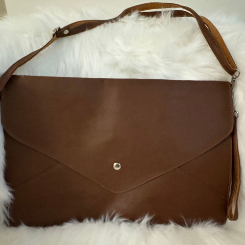 Leather envelope bag used, brown, with shoulder and hand strap