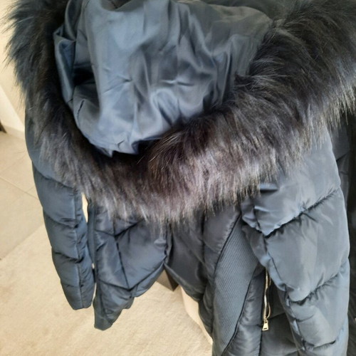 Long jacket like new, blue, size medium with fur hood