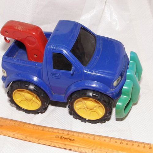Toy cars used, pack of 2 plastic trucks and trailer