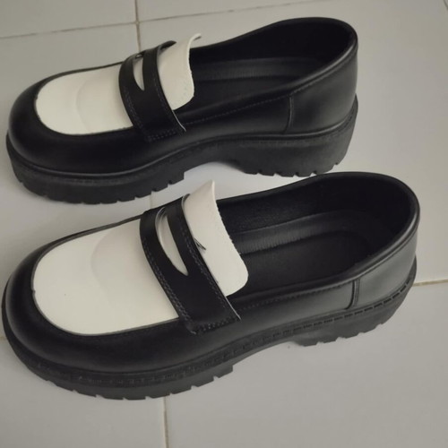 Men's casual shoes new, size 40 with wide fit