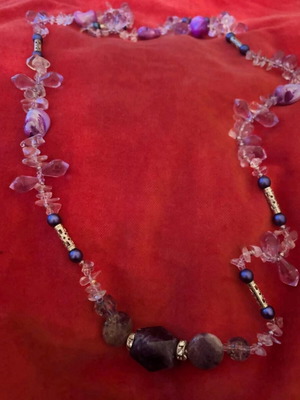 Handmade necklace with amethyst semi-precious stone new, purple