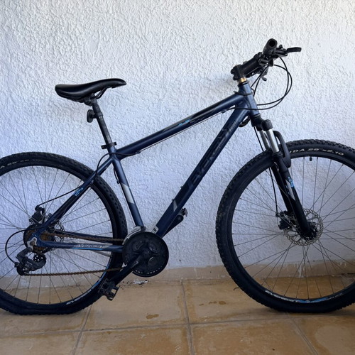 Mountain bike Everest Pro 29 inch used, Shimano gears, disc brakes