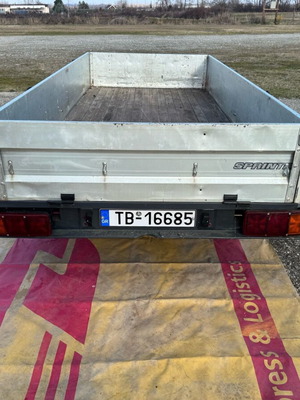 Τρέιλερ ιδιοκατασκευή σαν καινούργιο με άδεια και πινακίδα