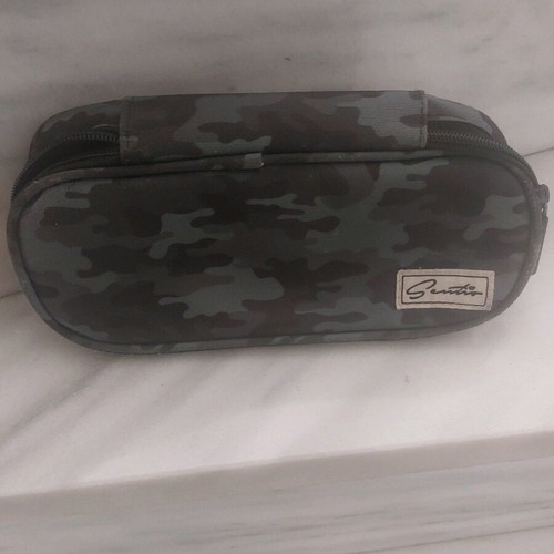 Sentio pencil case like new
