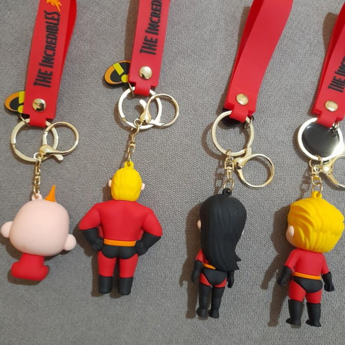 The Incredibles keychain set new, 4 pieces