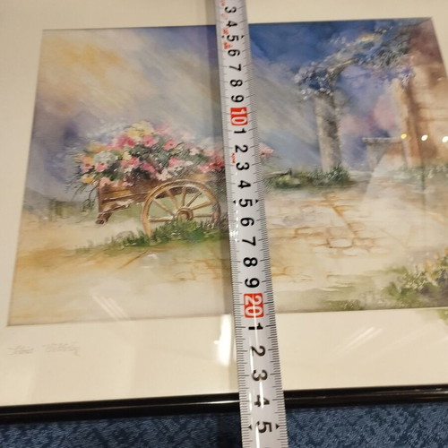 Frame romantic like new