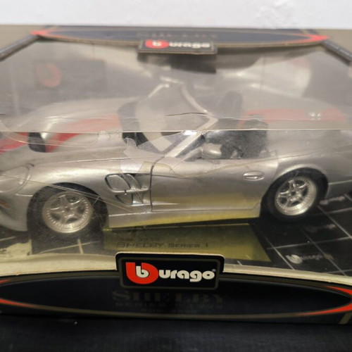 Burago Shelby Series 1999 1/18 scale model new