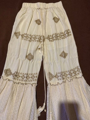 Boho παντελόνα καμπάνα σαν καινούργιο, μπεζ, one size