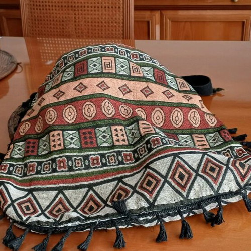 Temu fabric bag in satchel style like new, multicolor shoulder
