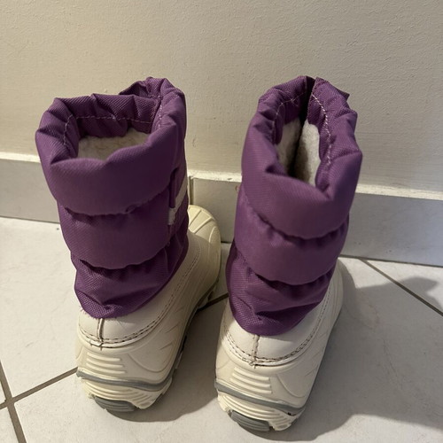 Aigle snow boots used with fur lining size 27-28 white and purple