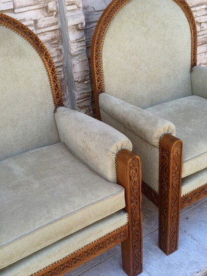 Pair of carved handmade armchairs like new