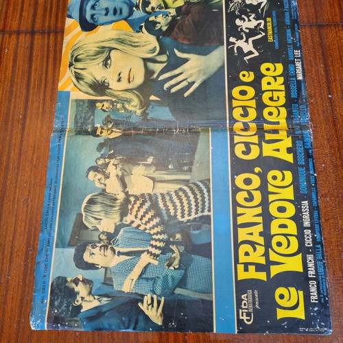 Franco & Ciccio Le Vedove Allegre vintage Italian movie poster linen-backed