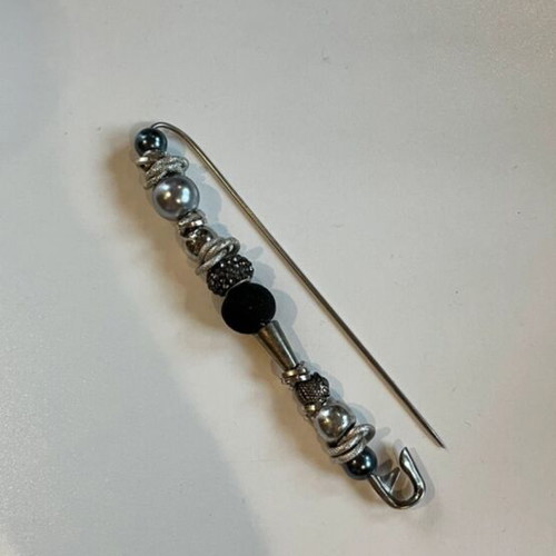 Vintage lapel pin new