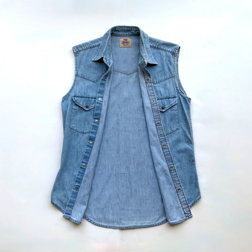 Levi's Jeans sleeveless shirt vintage 1990s medium like new