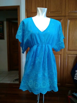 Lace tunic turquoise like new