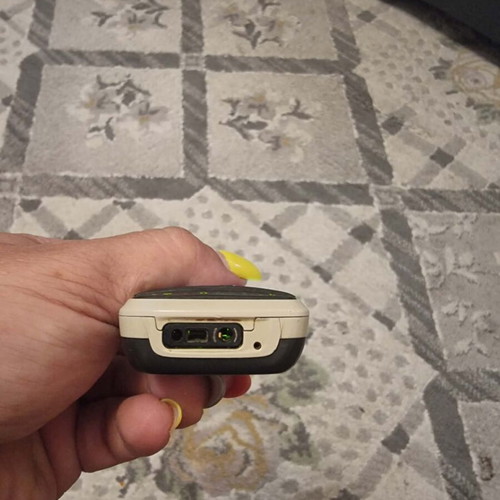 Nokia 1650 mobile phone
