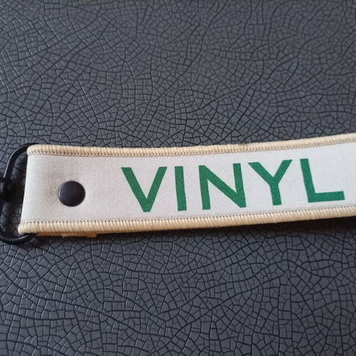 Keychain Vinyl Art Clothing new beige green