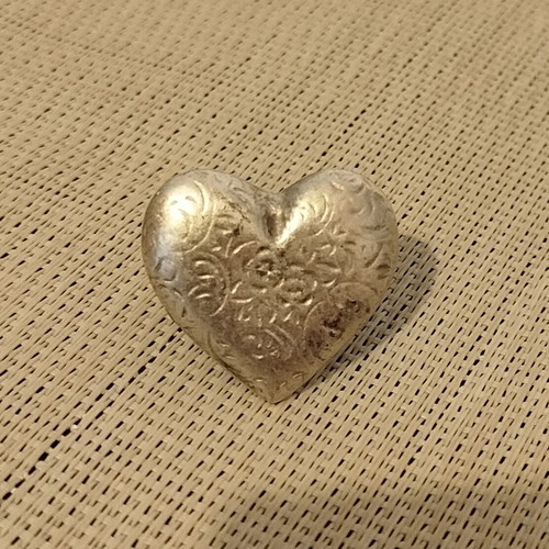 Vintage Statement Heart Ring adjustable silver tone, like new
