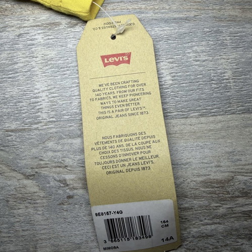 Levi's Batwing Logo T-Shirt Yellow Youth Size 14A NWT