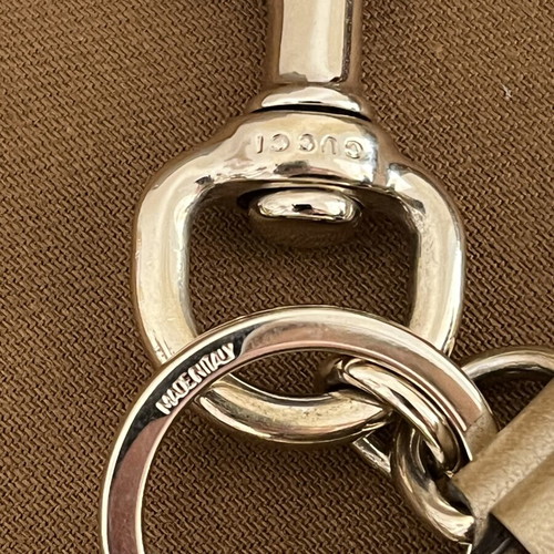 Gucci keychain new, brown