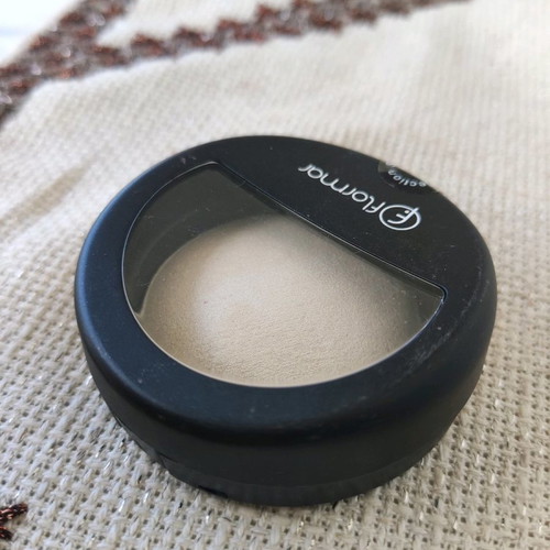 Flomar eyeshadow new sealed, large quantity
