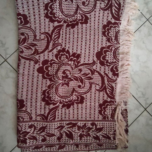 Traditional Gianniotiko kilim like new, burgundy-white, double-sided