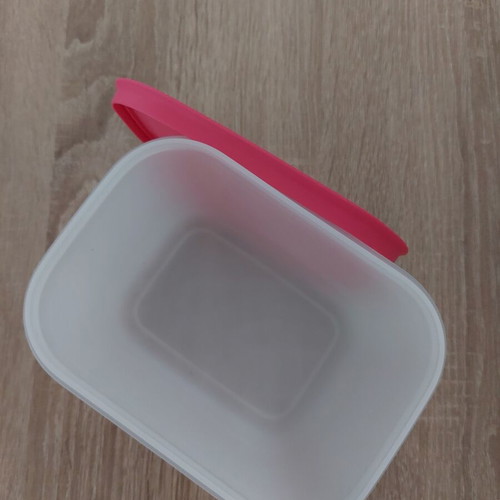 Tupperware Freezer Container 1.1L New with Red Lid