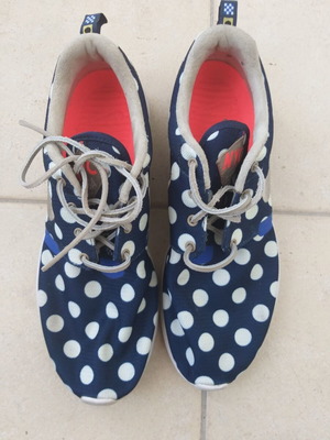 Nike Roche Run sneakers μέγεθος 42.5 σαν καινούργια, μπλε και άσπρα