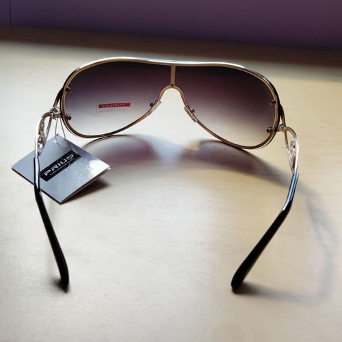 Prius new sunglasses without case